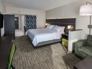 Holiday Inn Express & Suites Saskatoon East - University