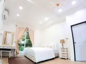 Pimbunya House - V5 Rimnum Deluxe Room  1BRs Ubon