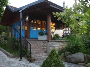 Ampelo Resort