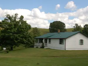 Haven is a quiet retreat located in the scenic hills of Monterey, Virginia.