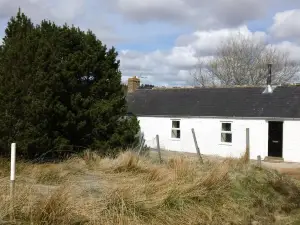 Remote pet friendly wilderness of Caithness - Free Fishing