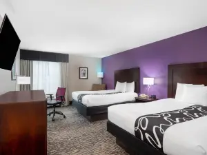 La Quinta Inn & Suites by Wyndham Huntsville Airport Madison