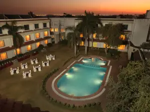 Hotel Express Residency-Jamnagar