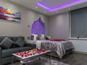 Aphrodite Suites Huddersfield