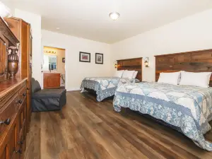 Iron Horse Inn Bed & Breakfast