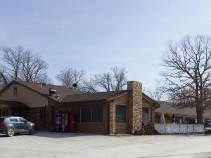 Hidden Lake Resort