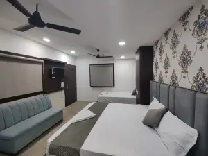 Jhansi Castle Inn