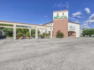 ブリット ホテル クレルモン レロー