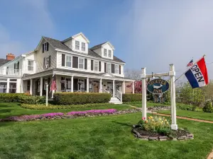 Spouter Inn Bed & Breakfast