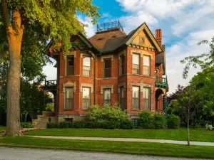 The Historic Webster House