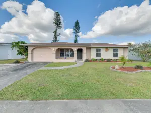 Canal-Front Fishing and Pool North Port Home