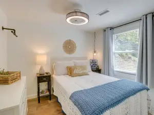 Waterfront Vacation Home on Logan Martin Lake!