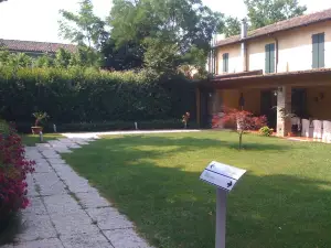 อัลแบร์โก อันติกา โอสเตลเลเรีย