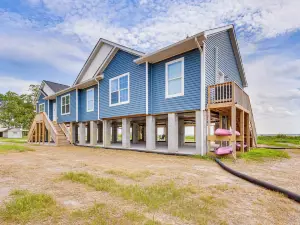 Private Beach & Deck: Bayfront Home in Hayes!
