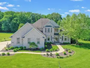 Huge home with theater, hot tub, golf cart, and just minutes from Lambeau Field!