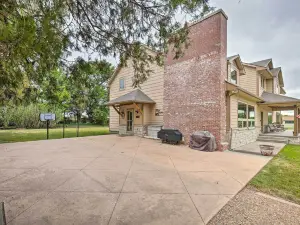 大型Peck住宅，帶有叢林和小溪供您探索