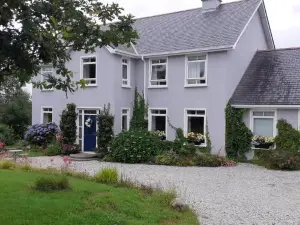 Brook Lodge