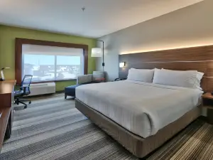 Holiday Inn Express & Suites Houston East - Beltway 8