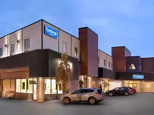 Travelodge by Wyndham Alma