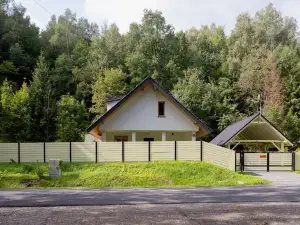 Beautiful House Korzkiew by Renters