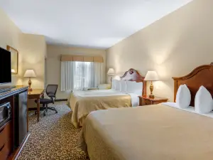 Best Western Plus Fossil Country Inn  Suites