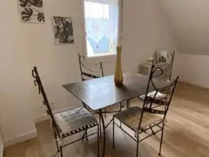 Studio Lumineux de 35m2 au cœur de Solesmes
