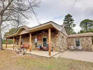 Near Blue Mountain Lake & Atv Trails: Cabin Escape