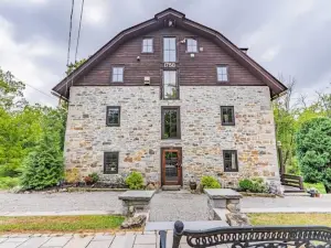 Experience Premier Fishing and Historic Charm