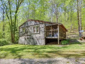 Historic Log Cabin w/ Porch Near Patoka Lake!