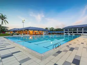 Glenmarie Hotel and Golf Resort