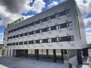 B&B 호텔 세비야 보르무호스