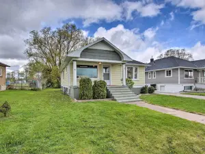 Convenient Preston Retreat w/ Private Yard!