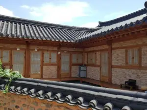 Sancheong Yes Daum Hanok Stay Pension