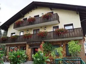 Hotel-Landgasthof Henghuber