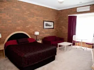 Charles Sturt Motor Inn