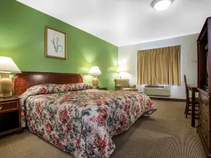 Passport Inn Paradise PA