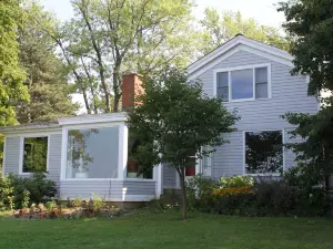 Chestnut Hill Guest House