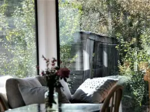 Shibui Lilydale Luxury Romance