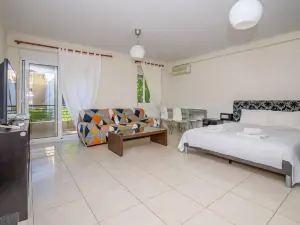 Cozy 'Koukou' Discrete Apartment in Orestiada