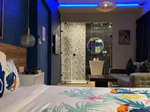Playa Del Sol Surf House