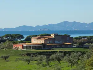 Riva Toscana Golf Resort & SPA
