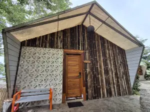 Ciremai Land  Glamping Dan Hotel