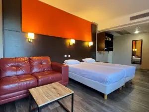 คีริยาด ดีเร็ค ดีจอง นอร์ด - ซีเนียธ - ทัวซอง ดอร์