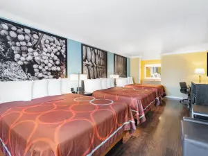 The Orchard Hotel Ukiah Wine Country Free Breakfast, Pool, & Hot Tub