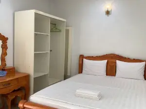 Anh Ngoc Hotel