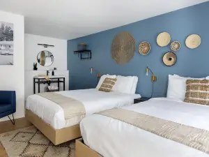 Kettle Valley Beach Resort