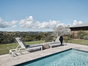99 Acres Bangalow Retreat