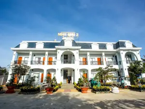 Khách Sạn Ninh Chữ 2