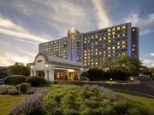 Hyatt Regency Lisle Near Naperville