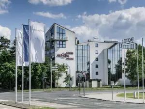 Arvena Messe Hotel